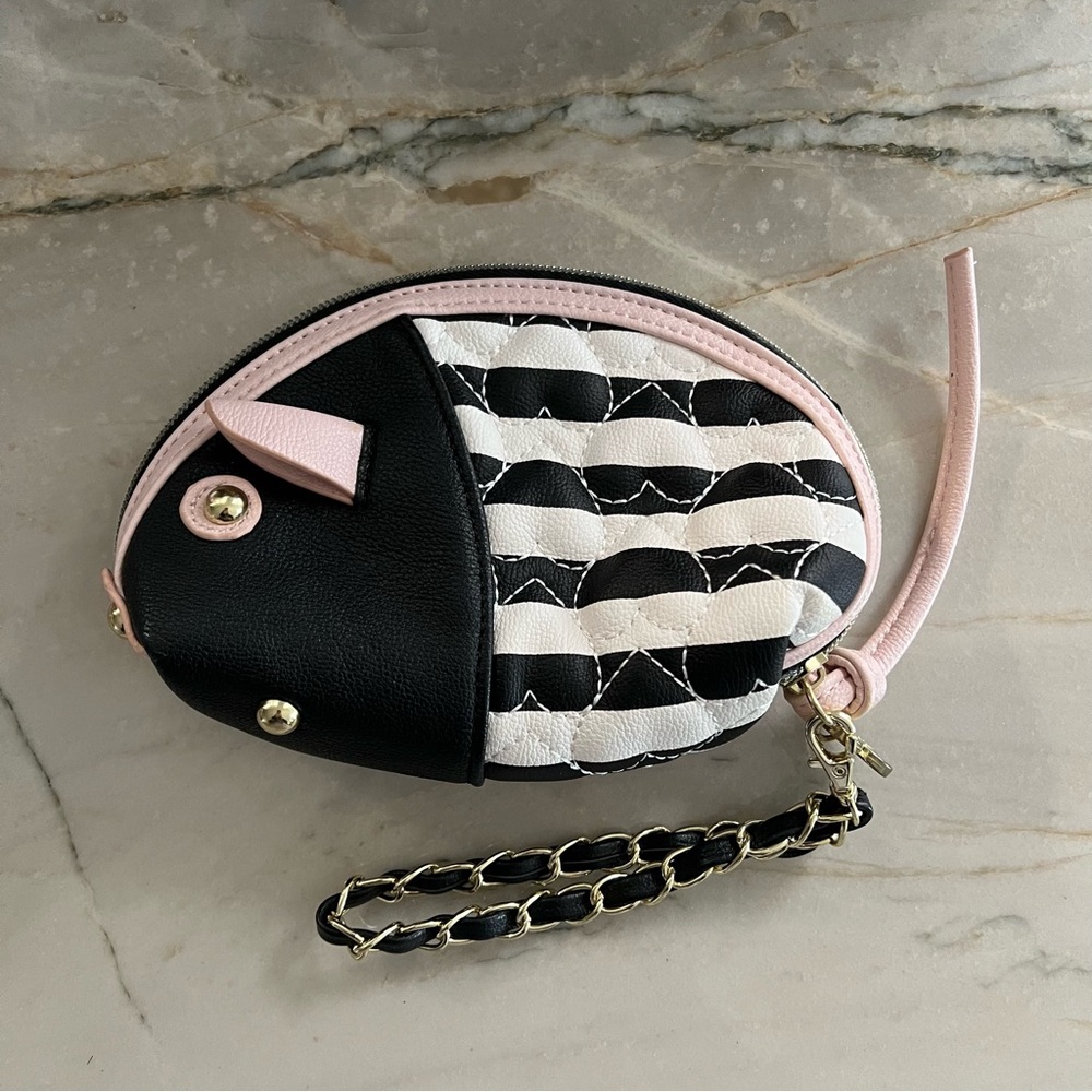 Betsey Johnson Pig Purse Clutch Wristlet